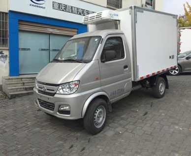 小型冷藏车